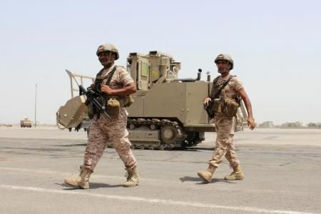 رويترز:مقتل جندي اماراتي ووفاة آخر باليمن خلال عمليات التحالف(صور)