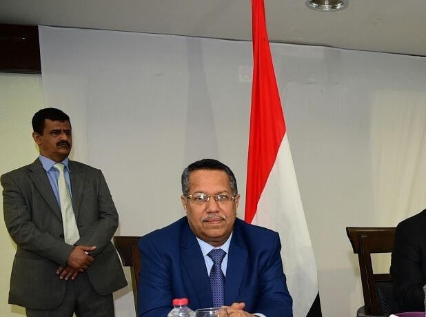 رئيس حكومة الشرعية اليمنية يوضح حقيقة التغيير  المرتقب بحكومته