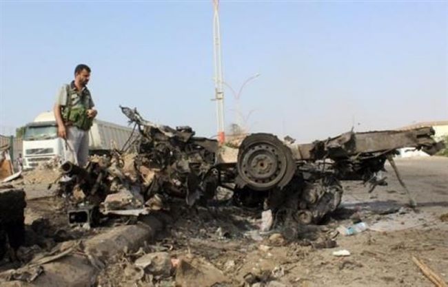 وكالة:مقتل 9 يمنيين من أسرة واحدة بغارة للتحالف على سيارتهم باليمن 