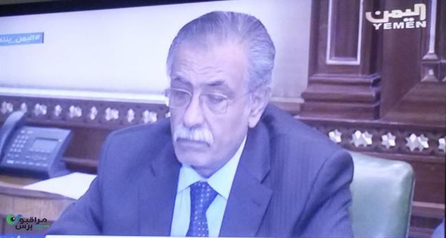 مسؤول يمني بارز يطالب الأجهزة الأمنية بالتحقيق في مداهمة منزله(وثيقة)