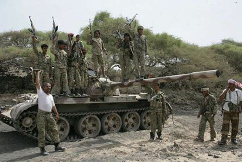 الجيش اليمني يعلن سيطرته بالكامل على آخر معاقل الانقلابيين بنهم