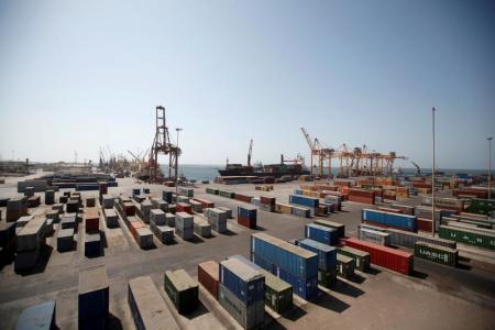 الأمم المتحدة تطالب التحالف العربي عدم استهداف ميناء الحديدة الاستراتيجي