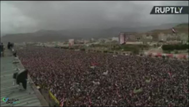 قناة روسية تبث مباشرة وقائع تظاهرة حاشدة للحوثيين وأتباع صالح(فيديو)