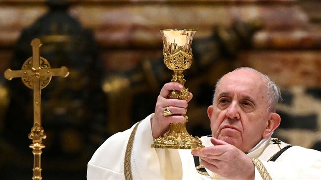 بابا الفاتيكان يدعو لايجاد حلول سريعة للسلام في اليمن ويوجه تحية لاطفال النمسا والمانيا