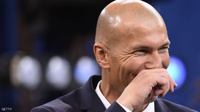 رئيس ريال مدريد يعلن عن عرض غير معقول لزيدان