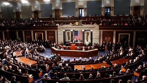 صراع يلوح في أفق الكونغرس حول الدعم الأمريكي لحرب التحالف باليمن