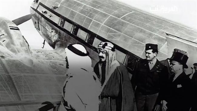 "فيديوغراف"يظهر تفاصيل أول ملك سعودي يقوم برحلة طيران بتاريخ المملكة 