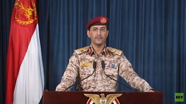 الحوثيون يعلنون تنفيذ هجوما جويا واسعا على مواقع عسكرية وأهداف حساسة بالسعودية