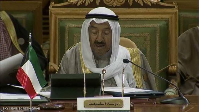 أمير الكويت يجدد تأكيد بدعم الجهود الرامية إلى تحقيق الحل السياسي في اليمن