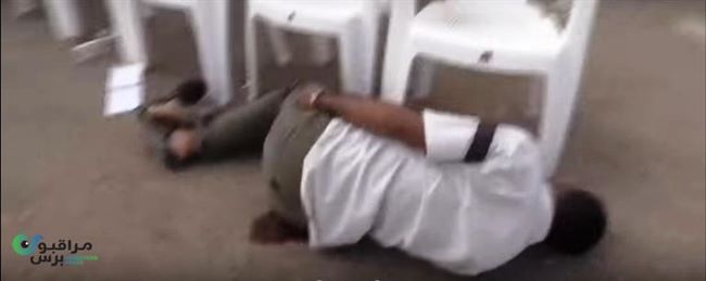 اصابة الصحفي الجنيد باصابة بالغة بهجوم العند وإدخاله العناية (فيديو+صور)