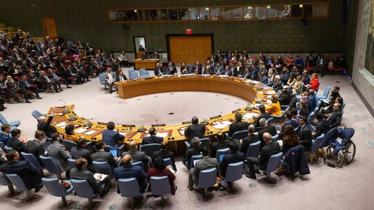 أول رد للامم المتحدة على تشكيك أوكرانيا في حق روسيا بمقعدها الدائم بمجلس الأمن الدولي 