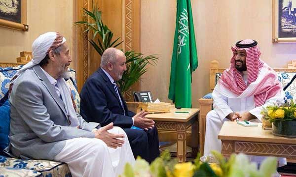 رئيس التجمع اليمني للإصلاح يوضح تفاصيل لقائه بولي العهد السعودي