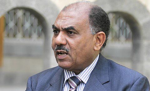 عاحل:وفاة وزير يمني سابق في العاصمة المصرية القاهرة 