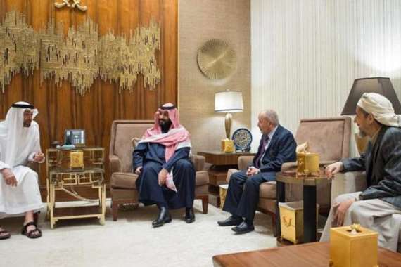 تفاصيل اجتماع رسمي لـ«بن سلمان»و«بن زايد»مع قياة إخوان اليمن(صورة)