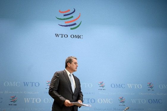 الركود الاقتصادي وتدخلات الرئيس الاميركي تجبر مدير منظمة التجارة العالمية للاستقالة
