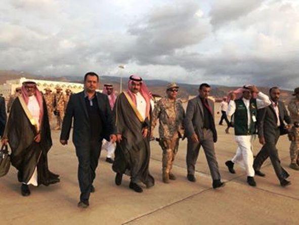 ناشطون يتساءلون عن علاقة آل جابربتعيين رئيس الحكومة اليمنية الجديد(صور)