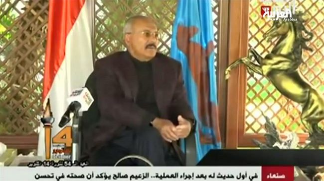 صحيفة دولية تكشف عن ضغوط وأزمة عميقة وراء تلمّيح صالح بمغادرة اليمن