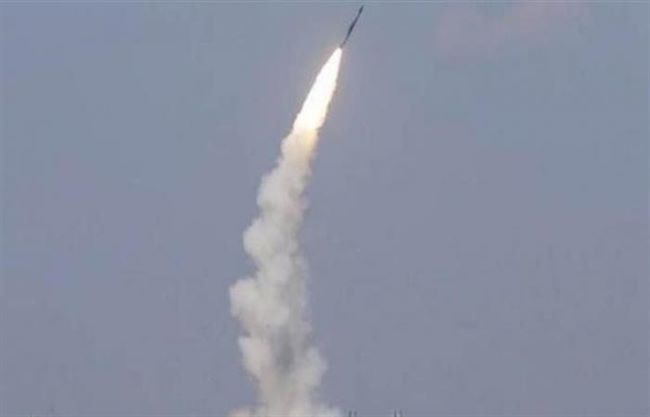 رويترز:تزايد فرص السلام باليمن مع وقف الحوثيين هجمات الصواريخ على التحالف