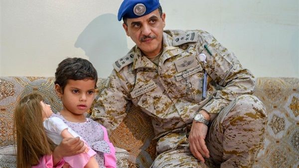 المالكي يكشف قصة أسر التحالف للطفلة اليمنية جميلة بمعارك اليمن(صور)