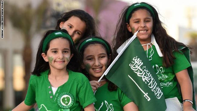 وكالة:السعودية تسمح للنساء بدخول استاد الملك فهد بالرياض لاول مرة