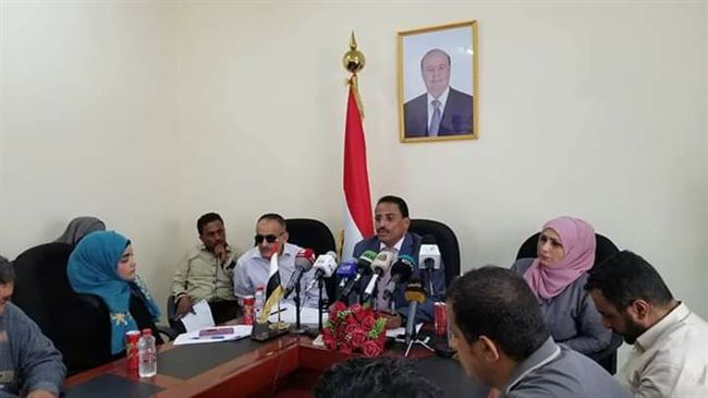 وزير يمني يقر بفضائح صرفيات صادمة كونه يمثل دوله ويصرف من مواردها