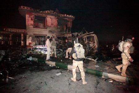 مقتل أكثر من 100 إيراني بتفجير انتحاري قرب بغداد 