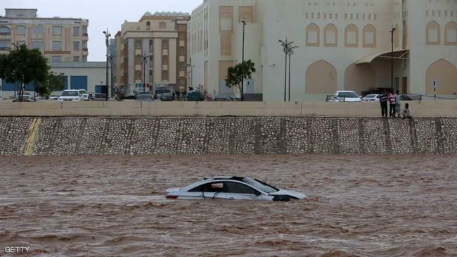 قناة اخبارية تكشف عدد قتلى ومفقودي إعصار مكونو باليمن وسلطنة عمان