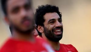 لاعب ليفربول الإنجليزي محمد صلاح يوجه طلبا لأبوتريكة قبل قرعة كأس العالم